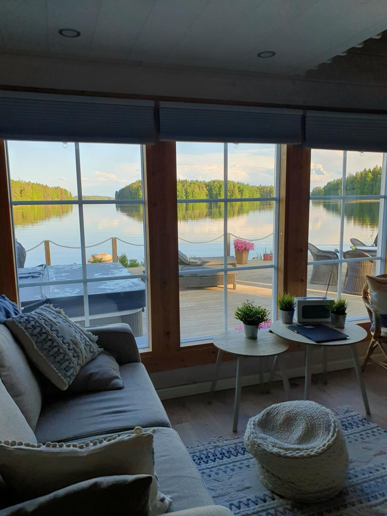 Stunning Log Cabin 45M2 On The Shore Of Kallavesi. Kuopio Dış mekan fotoğraf